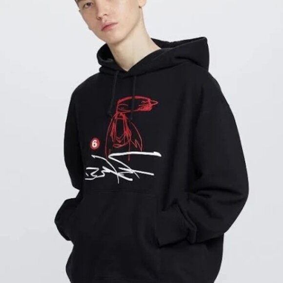Futura X Uniqlo UT Graffiti Sweatshirt Size XS - Picture 4 of 4
